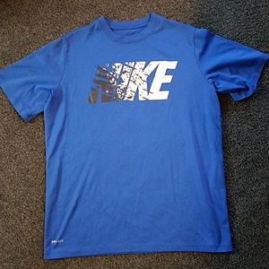 Nike drift t shirt